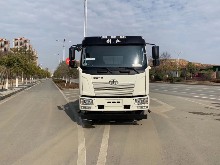 解放灑水車廠家直銷 解放灑水車廠家直銷