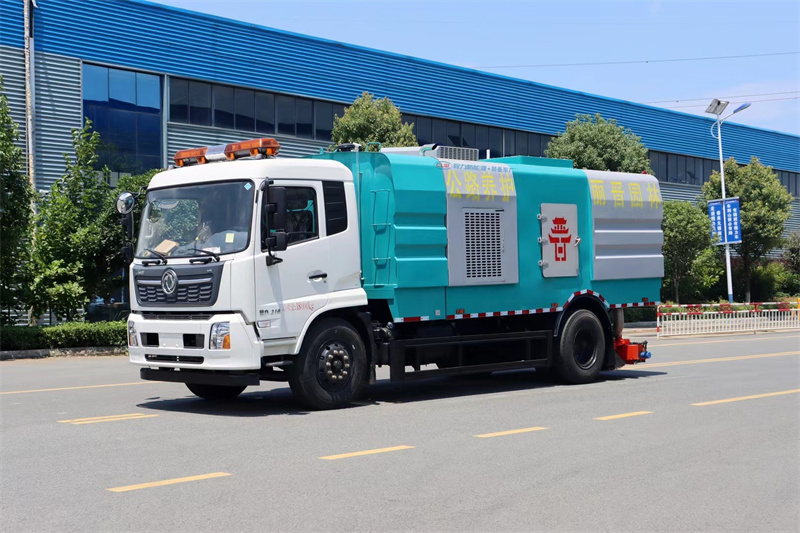 東風(fēng)天錦道路吸塵車 東風(fēng)天錦道路吸塵車